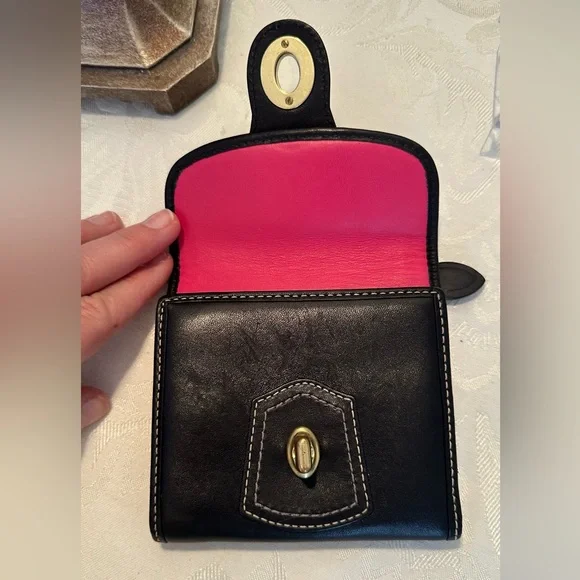 Coach‎ Y2K Legacy Turnlock Wallet Black Leather & Brass - Picture 13 of 14